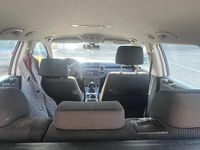 Gebraucht VW Passat 105 PS (77 kW) 2005 Silber Kombi