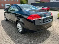Gebraucht Ford Focus Cabriolet Titanium 136 PS (100 kW) 2010 Schwarz Cabrio
