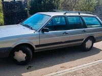 Second-hand VW Passat 90 CP (66 kW) 1987 Argintiu Break