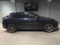 Second-hand Porsche Cayenne 462 CP (339 kW) 2020 Albastru SUV