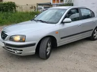 Gebraucht Hyundai Elantra 143 PS (105 kW) 2004 Silber Limousine