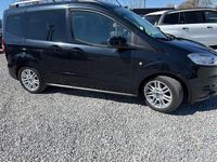 Gebraucht Ford Tourneo Courier Titanium 101 PS (74 kW) 2015 Blau Van / Kleinbus
