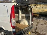 Gebraucht Mercedes Vito 116 PS (85 kW) 2009 Weiß Van