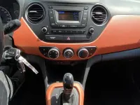 Gebraucht Hyundai i10 Trend 67 PS (49 kW) 2017 Rot Kleinwagen