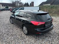 Gebraucht Ford Focus Titanium 150 PS (110 kW) 2020 Schwarz Kombi