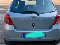 Gebraucht Toyota Yaris 87 PS (63 kW) 2007 Grau Kleinwagen