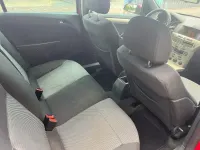 Gebraucht Opel Astra 105 PS (77 kW) 2009 Rot Kombi