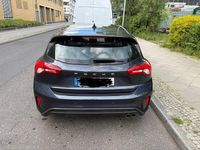 Gebraucht Ford Focus ST-Line 125 PS (91 kW) 2020 Blau Limousine