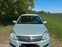 Usata Opel Astra 115 CV (84 kW) 2009 Argento Coupé