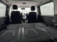 Gebraucht Mercedes V220 Edition 190 PS (139 kW) 2019 Grau Van / Kleinbus