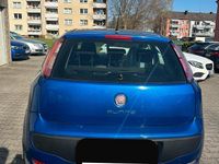 Gebraucht Fiat Punto Evo 77 PS (56 kW) 2012 Blau Kleinwagen