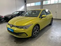Gebraucht VW Golf VIII Life 150 PS (110 kW) 2020 Gelb Limousine