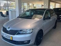 Gebraucht Skoda Rapid Ambition 105 PS (77 kW) 2015 Silber Kleinwagen