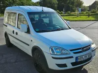 Gebraucht Opel Combo 101 PS (74 kW) 2008 Weiß Van / Kleinbus