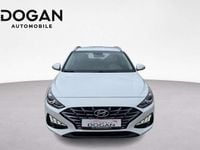 Gebraucht Hyundai i30 Trend 160 PS (117 kW) 2022 Weiß Kombi