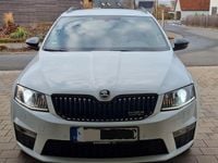 Gebraucht Skoda Octavia RS 184 PS (135 kW) 2015 Weiß Kombi