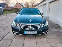 Gebraucht Mercedes E300 231 PS (169 kW) 2011 Schwarz Limousine