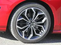 Gebraucht Ford Focus Vignale 182 PS (133 kW) 2019 Rot metallic Kombi