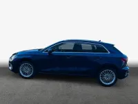 Gebraucht Audi A3 Advanced Plus 110 PS (80 kW) 2023 Navarrablau metallic Limousine