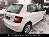 Gebraucht Skoda Fabia Ambition 105 PS (77 kW) 2015 Weiß Kleinwagen