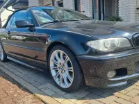 Gebraucht BMW 325 Cabriolet M Sport 192 PS (141 kW) 2004 Schwarz Cabrio