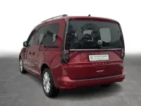 Gebraucht VW Caddy Style 122 PS (89 kW) 2021 Rot Van / Kleinbus
