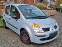 Second-hand Renault Modus 75 CP (55 kW) 2005 Argintiu Monovolum