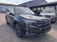 Neu Subaru Forester Active 136 PS (100 kW) 2025 Crystal black SUV