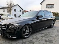 Gebraucht Mercedes E350 AMG 258 PS (189 kW) 2016 Schwarz Limousine