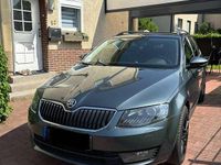 Gebraucht Skoda Octavia 150 PS (110 kW) 2015 Grau Kombi