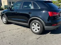 Gebraucht Audi Q3 140 PS (102 kW) 2012 Schwarz SUV
