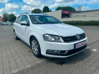 Gebraucht VW Passat Trendline 105 PS (77 kW) 2011 Weiß Kombi