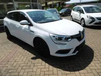 Gebraucht Renault Mégane Life 101 PS (74 kW) 2020 Weiß Kleinwagen