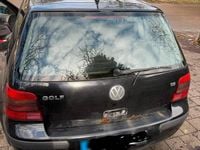 Gebraucht VW Golf IV 105 PS (77 kW) 2000 Schwarz Kleinwagen