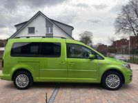 Gebraucht VW Caddy Highline 102 PS (75 kW) 2016 Grün Van / Kleinbus