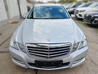 Używany Mercedes E200 Avantgarde 184 KM (135 kW) 2012 Srebrny Kombi
