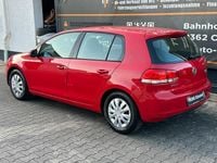 Gebraucht VW Golf VI 80 PS (58 kW) 2009 Rot Kleinwagen