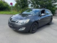 Gebraucht Opel Astra 110 PS (80 kW) 2011 Grau Kombi