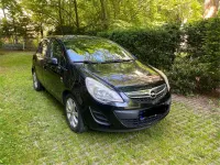 Używany Opel Corsa 87 KM (63 kW) 2013 Czarny Hatchback