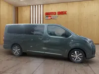 Neu Toyota Proace Verso 179 PS (131 kW) 2026 Grün Kombi