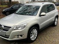 Gebraucht VW Tiguan Sport 110 PS (80 kW) 2011 Silber SUV