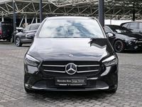 Gebraucht Mercedes B200 Progressive 163 PS (119 kW) 2022 Kosmosschwarz metallic Van / Kleinbus