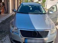 Gebraucht VW Passat 140 PS (102 kW) 2005 Grau Kombi