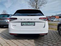 Gebraucht Skoda Superb Selection 204 PS (150 kW) 2025 Weiß Kombi