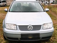 Gebraucht VW Bora 115 PS (84 kW) 2003 Blau Kombi