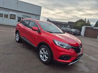 Gebraucht Renault Kadjar LIMITED 140 PS (102 kW) 2019 Rot SUV