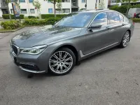 Gebraucht BMW 740 320 PS (235 kW) 2018 Grau Limousine