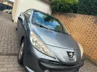 Gebraucht Peugeot 207 CC 109 PS (80 kW) 2008 Andere farben Cabrio