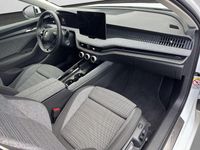 Gebraucht Skoda Superb Selection 150 PS (110 kW) 2024 Weiß Kombi