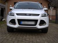 Gebraucht Ford Kuga 163 PS (119 kW) 2013 Weiß SUV